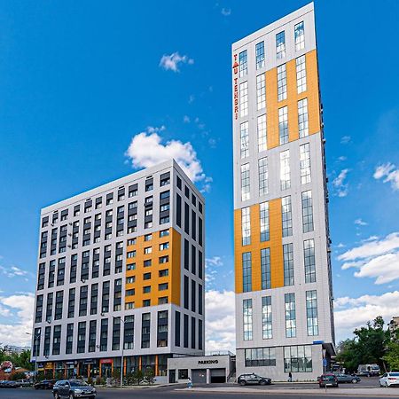 Золотой Квадрат Астаны Lägenhet Astana Exteriör bild
